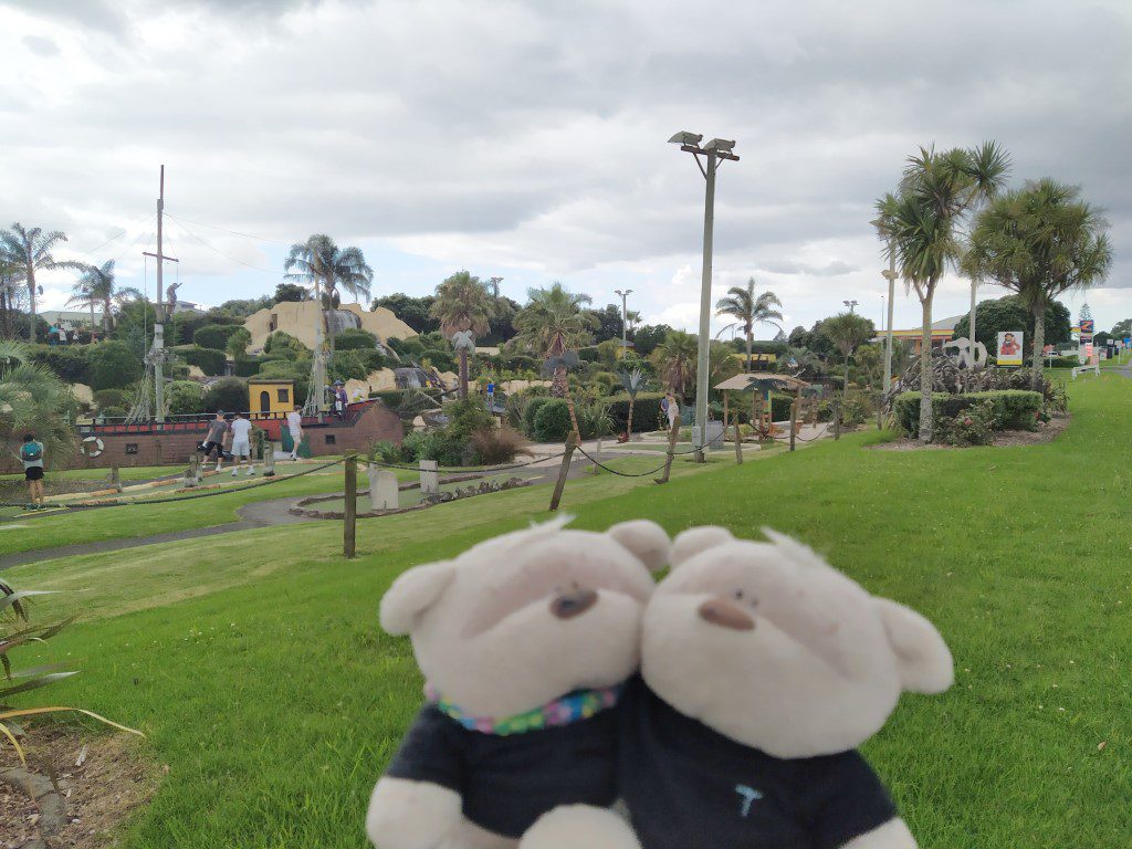 2bearbear at Treasure Island Mini Golf Auckland