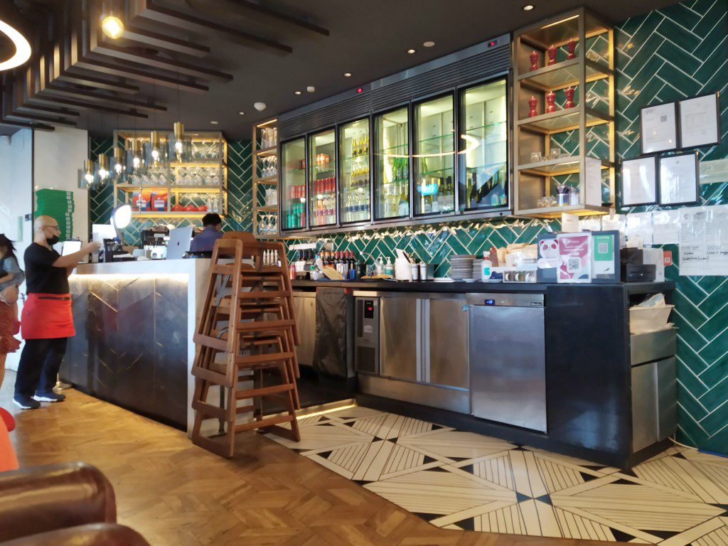 Inside Pizza Express Duo Galleria
