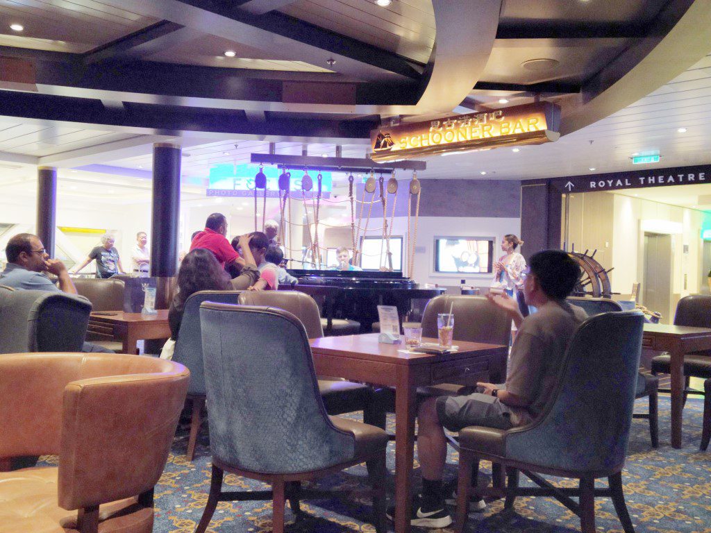 Schooner Bar Piano Music Spectrum of the Seas on last night of cruise