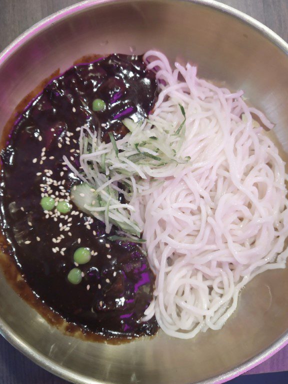 Ajumma's Korean Restaurant Review (Jjajangmyeon) 