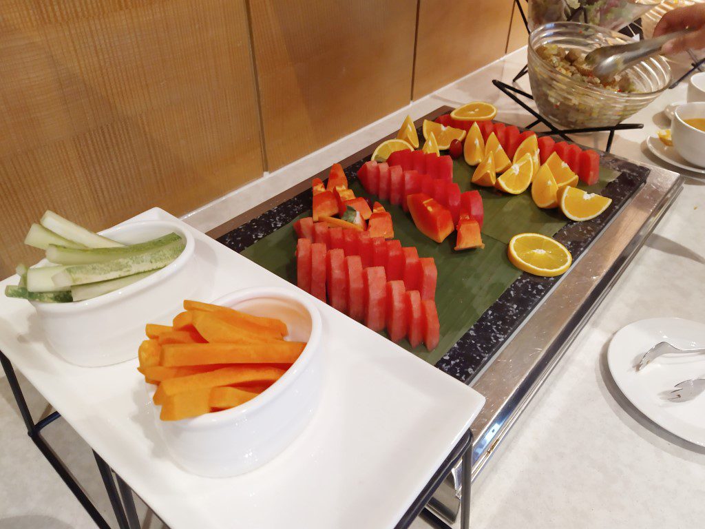 DoubleTree Hilton Johor Bahru JB Executive Lounge / Club Lounge - Fruits