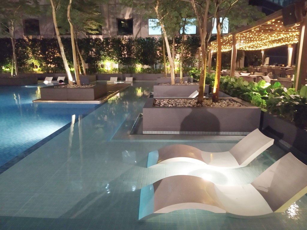 DoubleTree Hilton Johor Bahru (JB) Facilities - Swimming Pool Deck Chairs