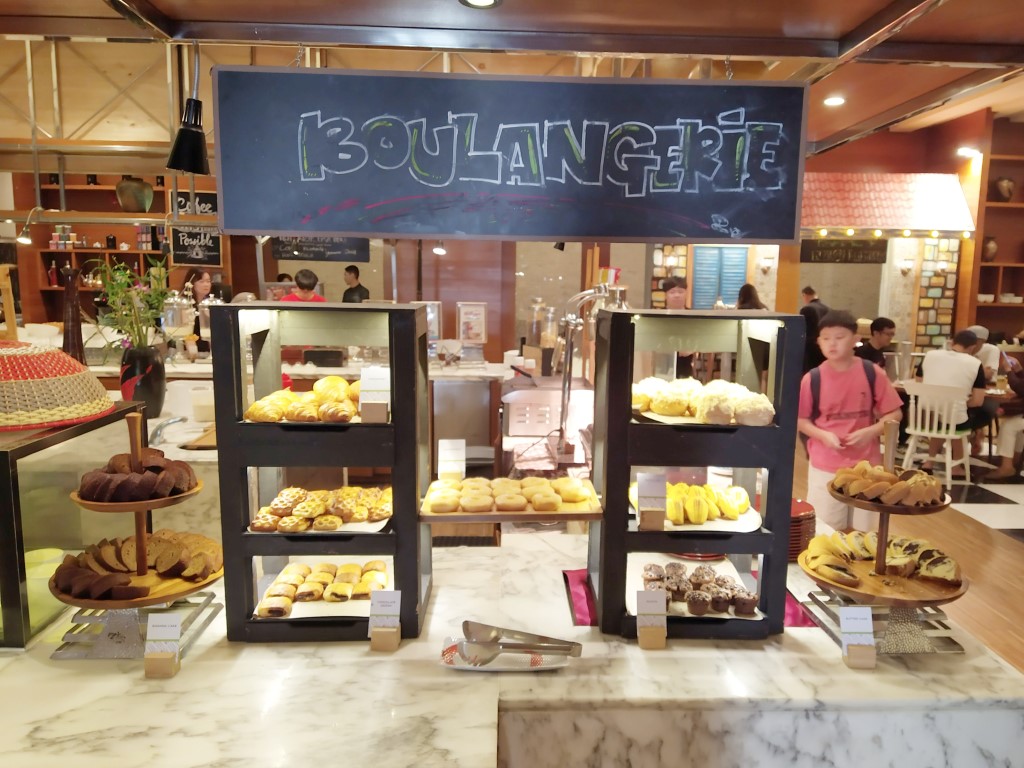 DoubleTree Hilton Johor Bahru Makan Kitchen Breakfast Review