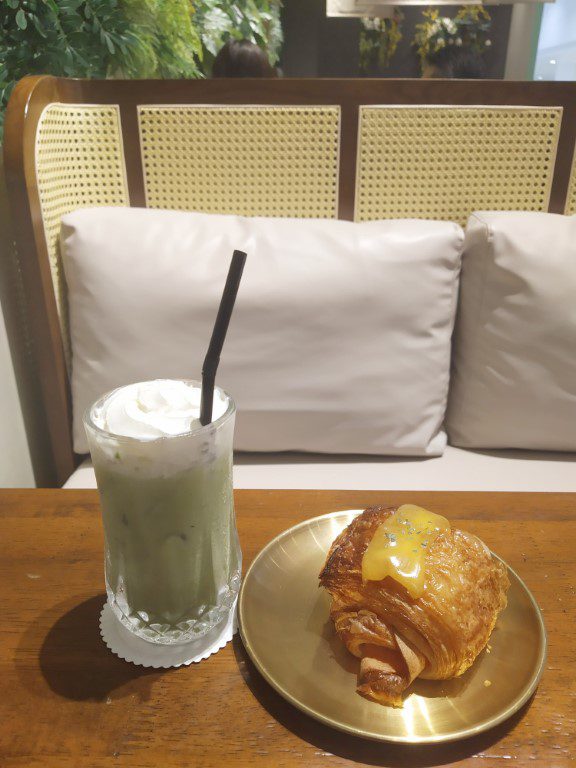 Manzanita Patisserie & Boulangerie Paradigm Mall Ham and Cheese Croissant (9.50RM)