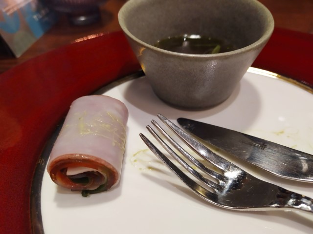 TUNG Dining Beef Pho rolled together