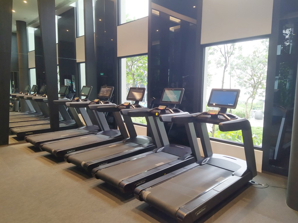 Outpost Hotel Sentosa Gym Treadmills