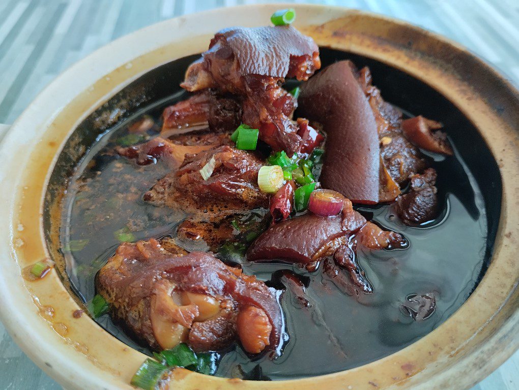 Kiang Kee Bak Kut Teh (强记肉骨茶) Braised Pork Knuckle - 14RM