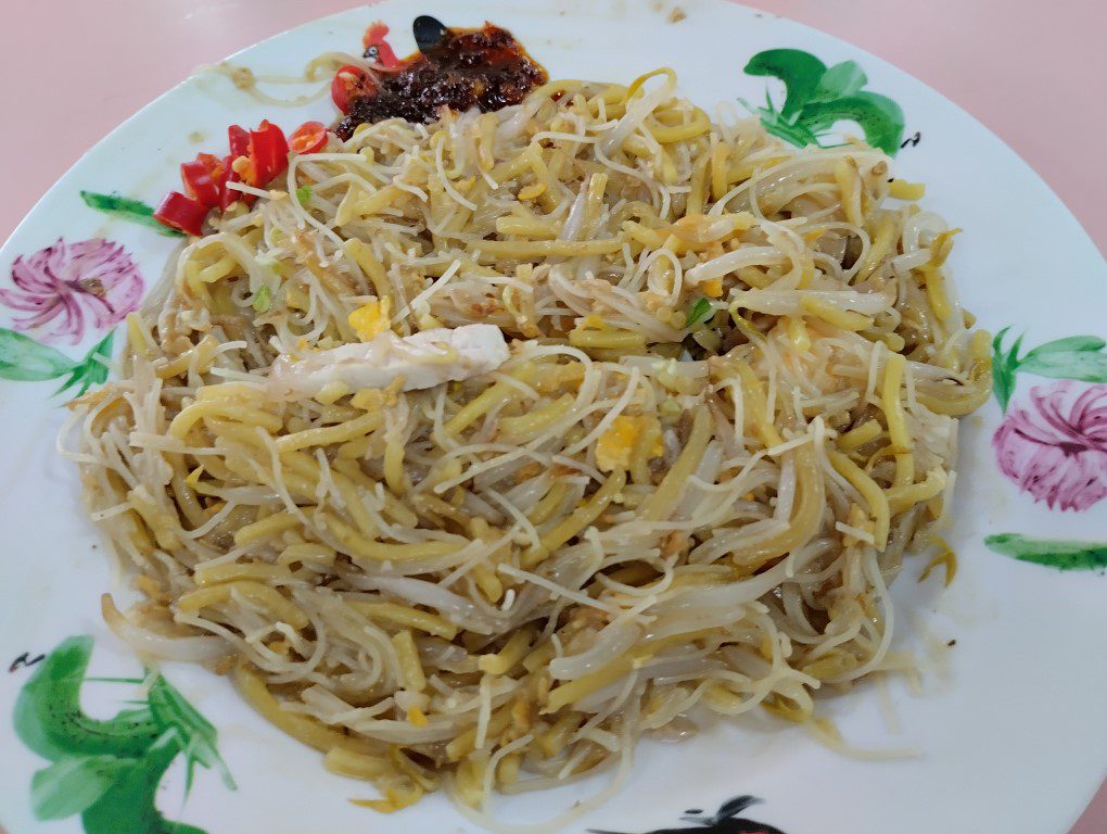 Hainan Fried Hokkien Prawn Mee (海南福建炒虾麵) Golden Mile Food Centre - Dry Version 