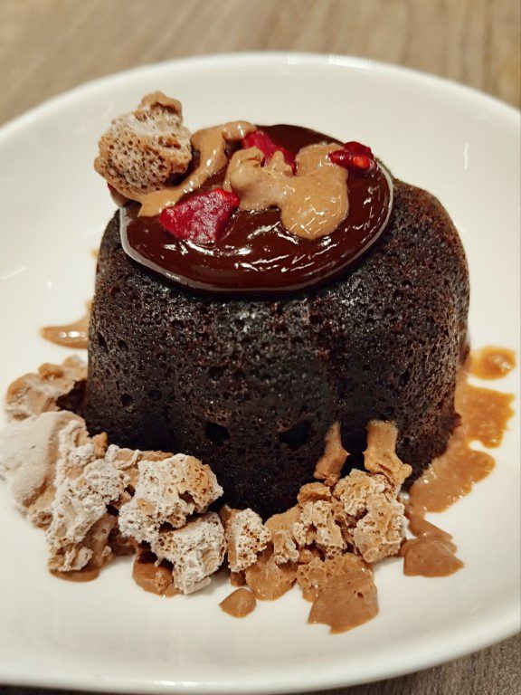 Chocolate Lava Pudding with Raspberry Puree at Clove Swissotel The Stamford