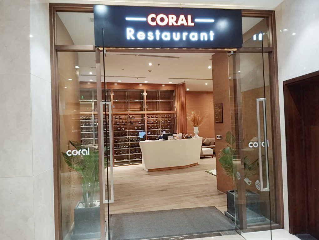 Coral Restaurant Seafood Dinner Buffet at Seashells Phu Quoc Hotel & Spa Review