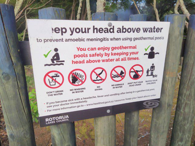 Rules to follow while doing a foot bath at Kuirau Park Rotorua New Zealand