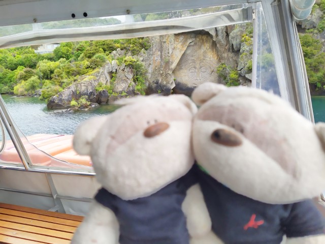 2bearbear with a shot with Lake Taupo Maori Cave Carving Cruise