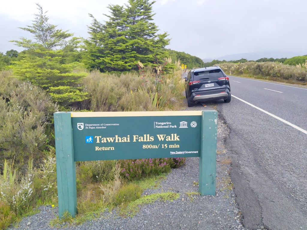 Entrance of Tawhai Falls Walk New Zealand