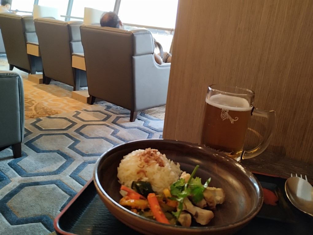 Plaza Premium Lounge Changi Airport T1 Ala-Carte Menu Hainanese Chicken Rice