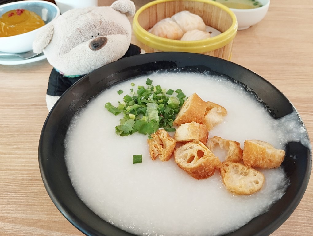 Crystal Jade Go Review Lean Meat Century Egg Congee Changi Airport T4