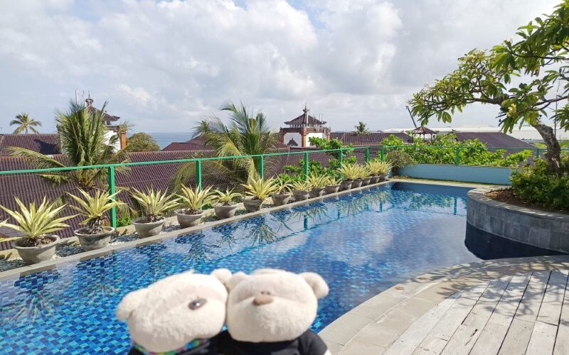 Favehotel Kuta Bali Rooftop Swimming Pool